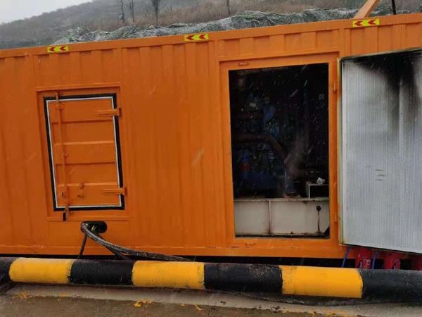 大茂镇发电机出租 柴油发电机组电压低报警怎么办？