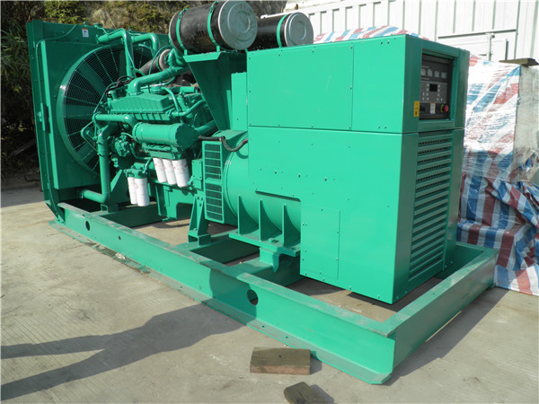 大茂镇发电车出租-柴油发电机组在使用的过程中应该做好哪些防护工作
