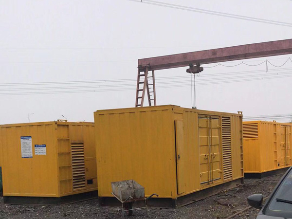 大茂镇100kw柴油发电机组每小时油耗？