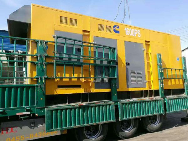 大茂镇测量水冷式机油散热器密封件尺寸时的注意事项有哪些？